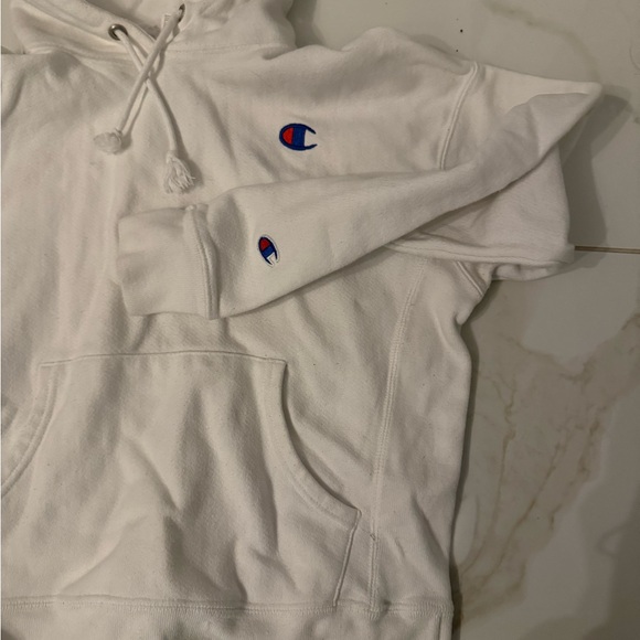 Champion Reverse Weave White Sweatshirt - Picture 2 of 5